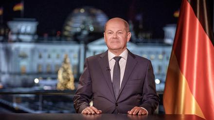 Kanzler Olaf Scholz während der Aufnahme der Neujahrsansprache.