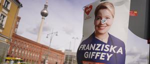 Reicht es für Franziska Giffey und Schwarz-Rot? Das hängt von der Entscheidung der SPD-Mitglieder ab.