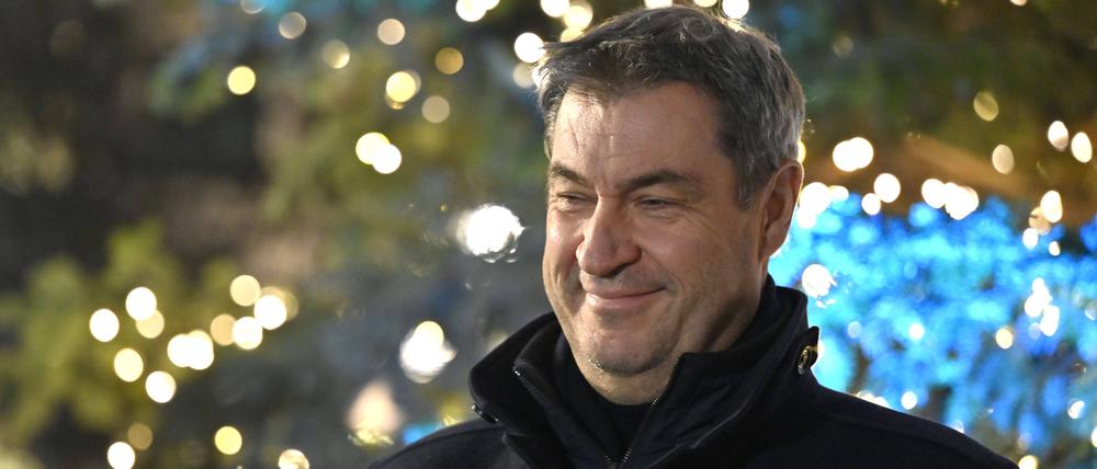 Markus Söder beim Besuch des Nürnberger Christkindlesmarktes 2022.