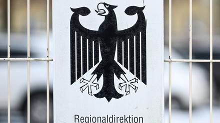 Ein Schild der Bundesagentur für Arbeit.