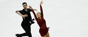 Deutsche Meisterschaften in Oberstdorf: Die Paarläufer Annika Hocke und Robert Kunkel. 