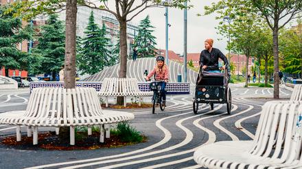 Das Fahrrad ist das beliebteste Verkehrsmittel der Kopenhagener, hier zu sehen im Park Superkilen.