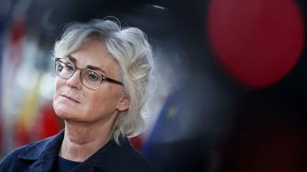 Noch am Freitag hat Christine Lambrecht berichtet, dass sie und die Truppe auch in der Zukunft am Pannen-Panzer Puma festhalten wollen – nun findet diese politisch ohne sie statt.