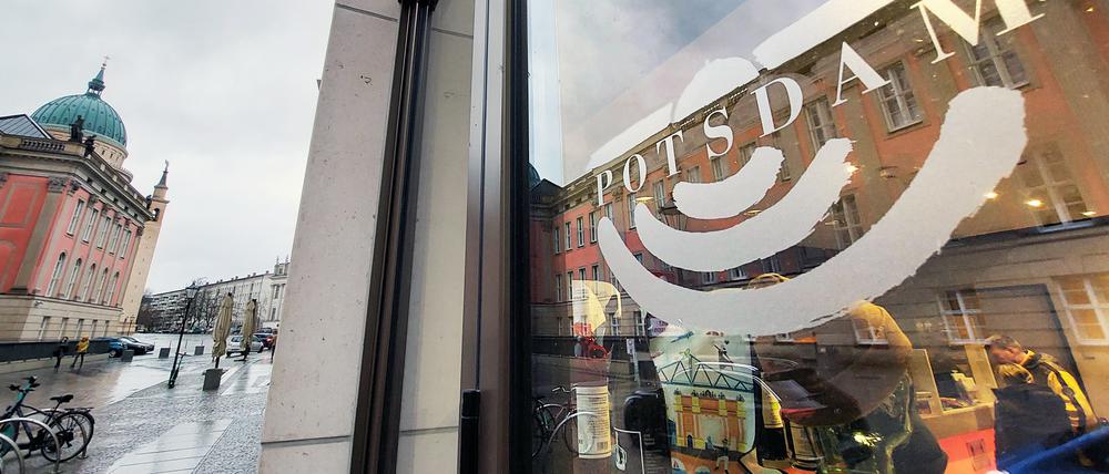 Die Stadt Potsdam sucht neues Corporate Design in Verbindung mit dem Logo der Landeshauptstadt für Marketing und Öffentlichkeitsarbeit.