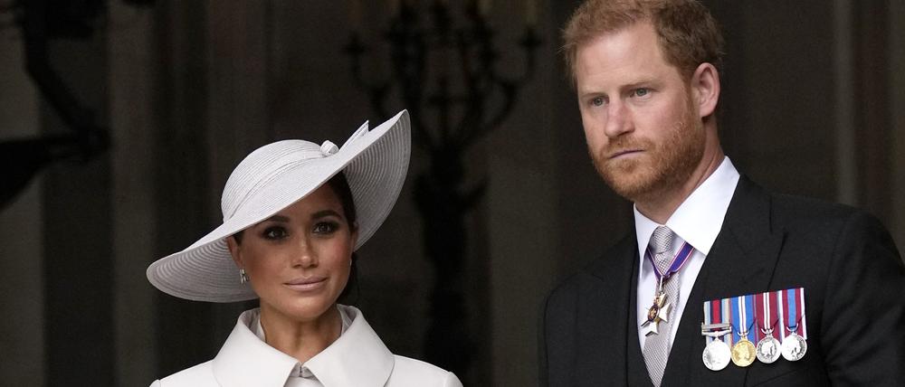 Der britische Prinz Harry, Herzog von Sussex, und seine Frau Meghan, Herzogin von Sussex (Archivbild)