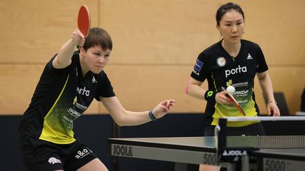 Nina Mittelham (links) und Shan Xiaona wollen mit Eastside den Pokal holen. 