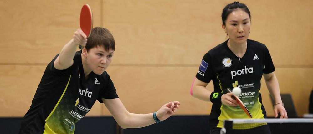 Nina Mittelham (links) und Shan Xiaona wollen mit Eastside den Pokal holen. 