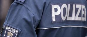 Problematische Nutzung von Symbolen bei der Polizei Berlin.