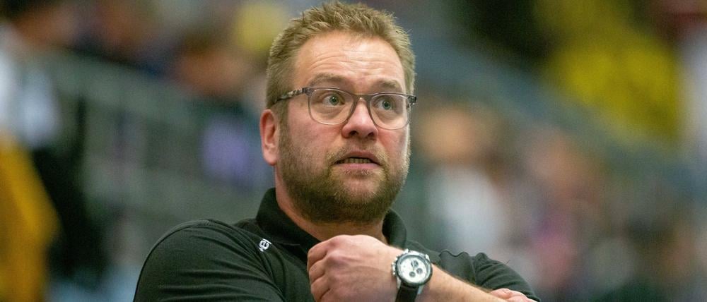 Eine Spielerin hat schwere Vorwürfe gegen Steffen Birkner, Trainer der HSG Blomberg-Lippe, erhoben. 