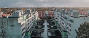 In der High-Deck-Siedlung in Neukölln dürfen die Mieter wegen Legionellenbefalls aktuell nicht duschen.