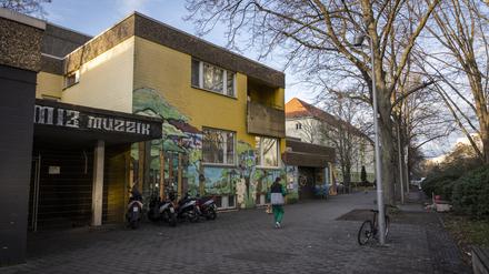 Weiße Siedlung Neukölln und Jugendclub Sunshine Inn 