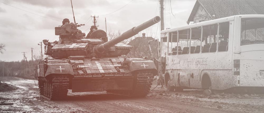 Ein ukrainischer Panzer in der Region Donezk