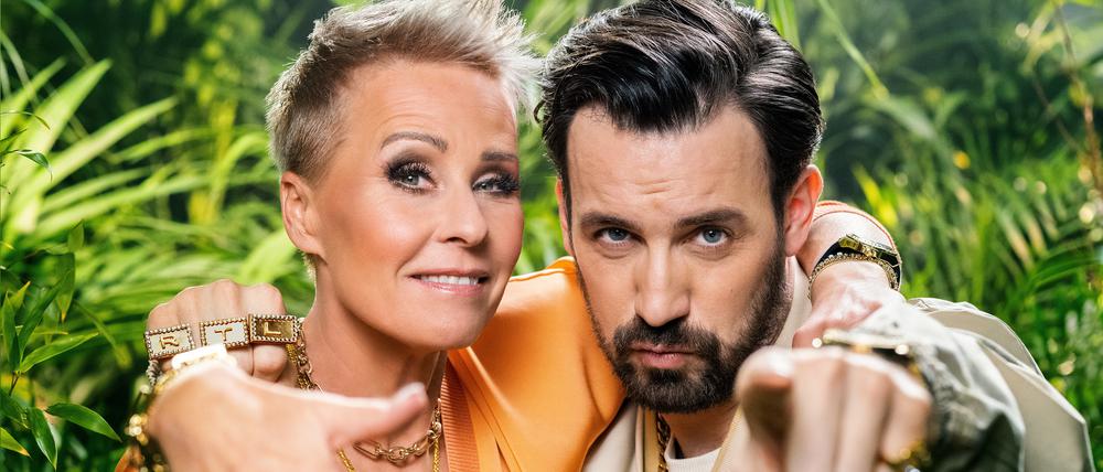 Die beiden Moderatoren der Reality-Show „Ich bin ein Star - Holt mich hier raus“, Sonja Zietlow und Jan Köppen.