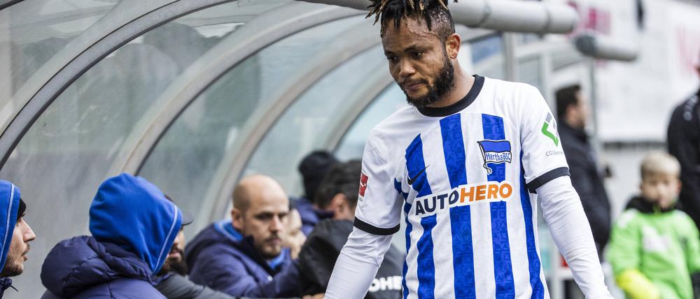 Außen vor. Chidera Ejuke fehlt Hertha BSC beim Pflichtspielauftakt gegen den VfL Bochum.