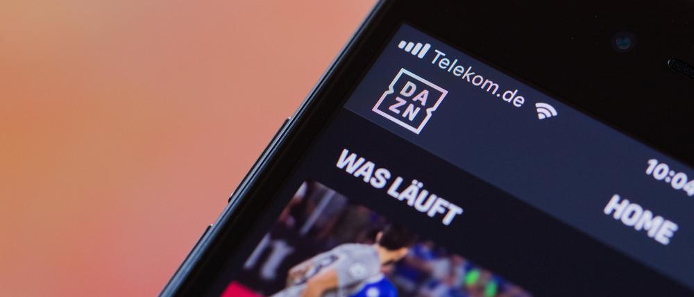 Verbraucherzentralen wollen gegen Preiserhöhungen bei DAZN klagen