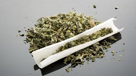Für das Jahr 2024 ist in Deutschland eigentlich die Legalisierung des Cannabis-Konsums geplant. 