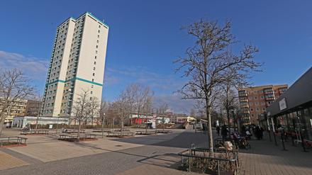 Am und um den Marktplatz am Schlaatz gibt es aktuell keinen Supermarkt. 