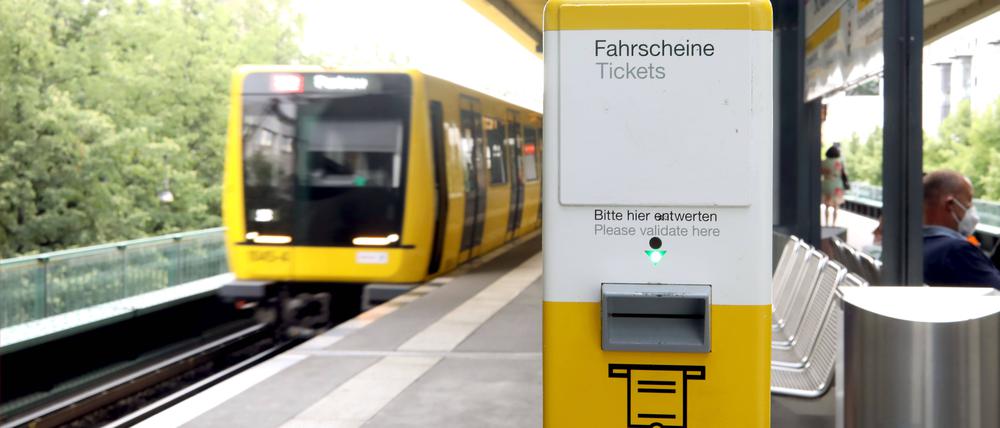 Nicht jeder fährt mit gültigem Ticket mit den öffentlichen Verkehrsmitteln.