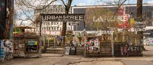 „Urban Spree“ auf dem Friedrichshainer RAW-Gelände. Wir hier nächste Woche ein rechtes Konzert abgehalten? 