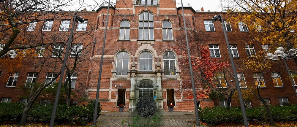 Der Haupteingang des Robert-Koch-Instituts.