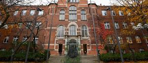 Der Haupteingang des Robert-Koch-Instituts.