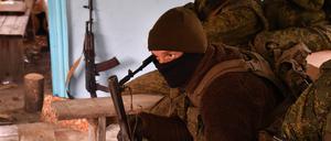  Ein Söldner der Gruppe Wagner nahe der Front in der Ukraine. (Symbolbild)