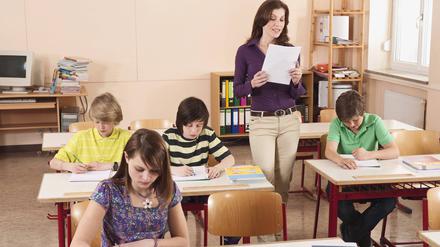 Junge Lehrkräfte sind an Berliner Schulen begehrt. Gleichwohl stellte das Land in den vergangenen Jahren bei weitem nicht alle Absolvent:innen der Berliner Unis ein.