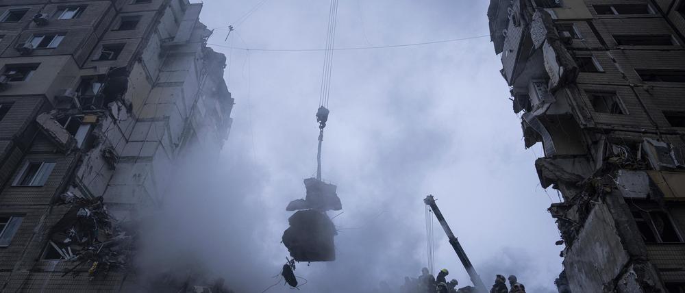 Jeden Tag Ukrainekrieg, jeden Tag Bombardements und neue Opfer.