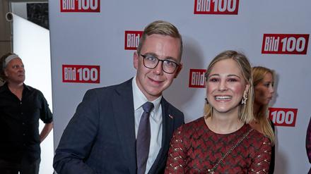 Philipp Amthor und Diana zu Löwen beim Sommerfest der „Bild“ 2019.