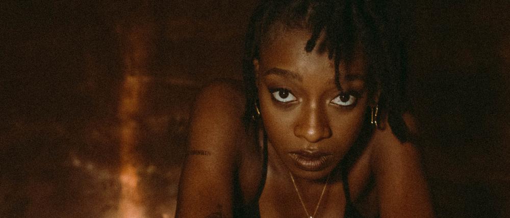 Die Londoner Rapperin Little Simz ist mit „No Thank You“ nominiert.