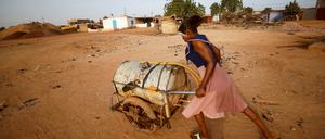 Straßenszene aus Ouagadougou in Burkina Faso.