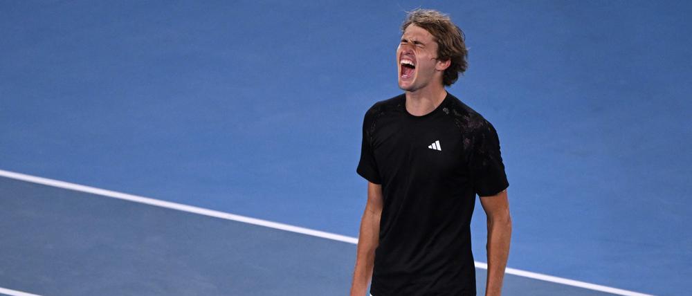 Schrei der Erleichterung. Alexander Zverev quält sich in die zweite Runde in Melbourne.