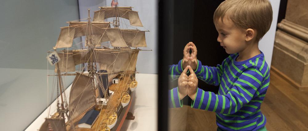 Das Deutsche Historische Museum lädt Kinder und Jugendliche zum kostenlosen Besuch in die Dauerausstellung im Zeughaus