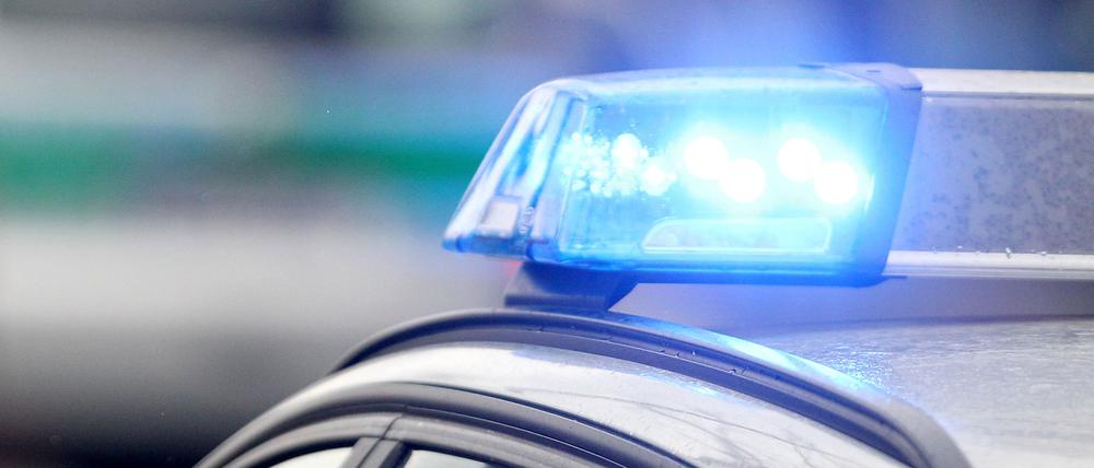 Blaulichter von Polizeifahrzeugen, aufgenommen am 19.02.2014 in München (Bayern).