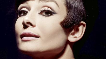 Das legendäre „Kleine Schwarze“ war mit ihre Erfindung: Audrey Hepburn.