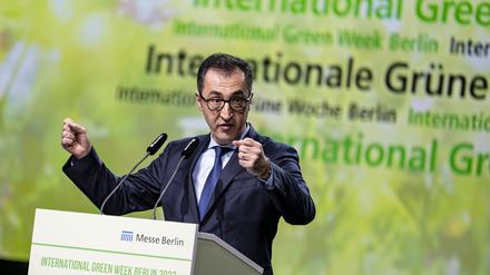 Cem Özdemir (Bündnis 90/Die Grünen), Bundesminister für Ernährung und Landwirtschaft, spricht auf der Eröffnungsfeier der Grünen Woche 2023.