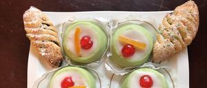 Süßer Empfang: Cassata siciliana und Cornetti bei Terra Verde.