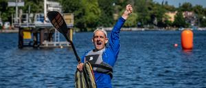Vorbereitung auf die Special Olympics 2023: Ricardo Lorenz jubelt bei den Nationalen Sommerspielen 2022 in Berlin.