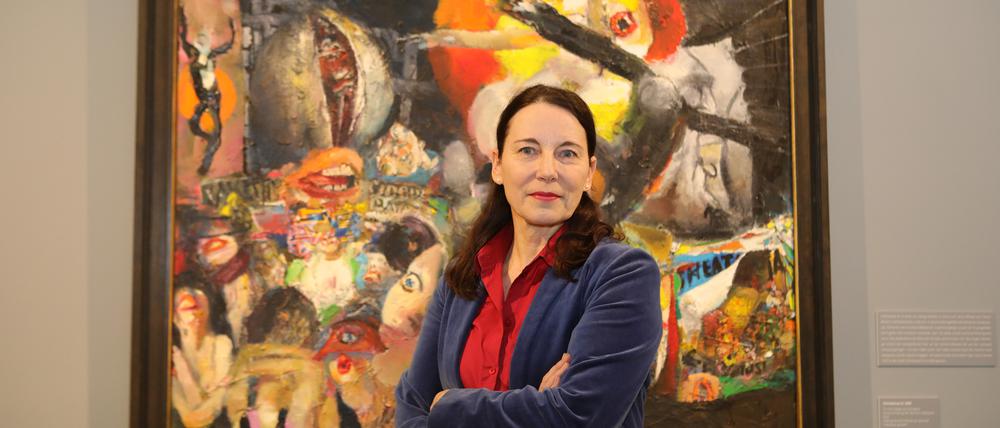 Jutta Götzmann in der Sonderausstellung zu Bernhard Heisig 2022. Ende Februar verlässt sie das Potsdam Museum.