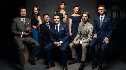 Das britische Vokalensemble Voces8, vorne in der Mitte der Altus und Künstlerische Leiter Barnaby Smith.