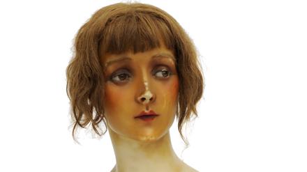 Die Lulu genannte Wachsfigur stammt von von Pierre Imans, Paris, 1927.