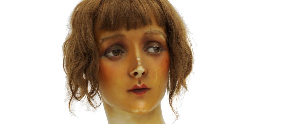 Die Lulu genannte Wachsfigur stammt von von Pierre Imans, Paris, 1927.