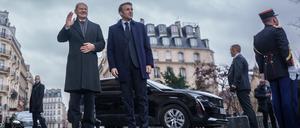 Olaf Scholz und Emmanuel Macron vor der Sorbonne, wo die Festveranstaltung zum 60. Jubiläum des Élysée-Vertrags stattfand.
