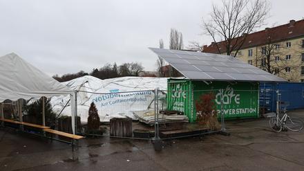 Die Zelthalle in Lichtenberg ist nach einem technischen Defekt in sich zusammengefallen. 