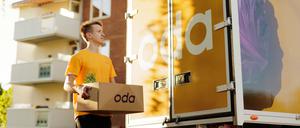 Die Fahrer des Online-Supermarktes Oda sind jetzt in Berlin unterwegs. 