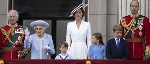 Als Omi noch lebte: Vier royale Generationen, mittlerer Abstand hier etwa 30 Jahre.