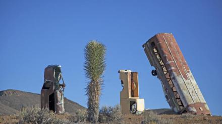 Der International Car Forest in der Wüste von Nevada.
