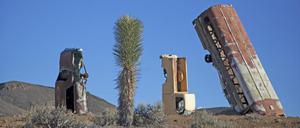 Der International Car Forest in der Wüste von Nevada.