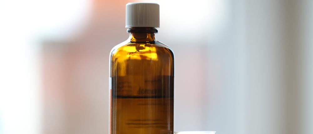 Fiebersaft mit dem Wirkstoff Paracetamol (Archivbild).