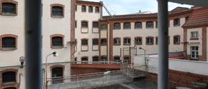 In der heutigen Gedenkstätte Lindenstraße waren während des Zweiten Weltkriegs Zwangsarbeiter aus den besetzten Gebieten eingesperrt.